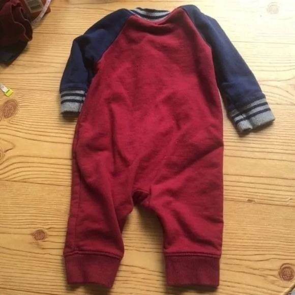 Baby‎ 3M Red & Blue Varsity Baseball Outfit Romper Infant Jumpsuit - Picture 4 of 5